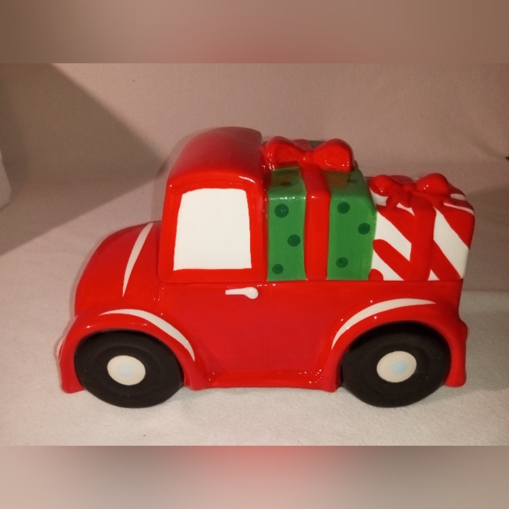NIB Christmas Ceramic Cookie Jar - Truck